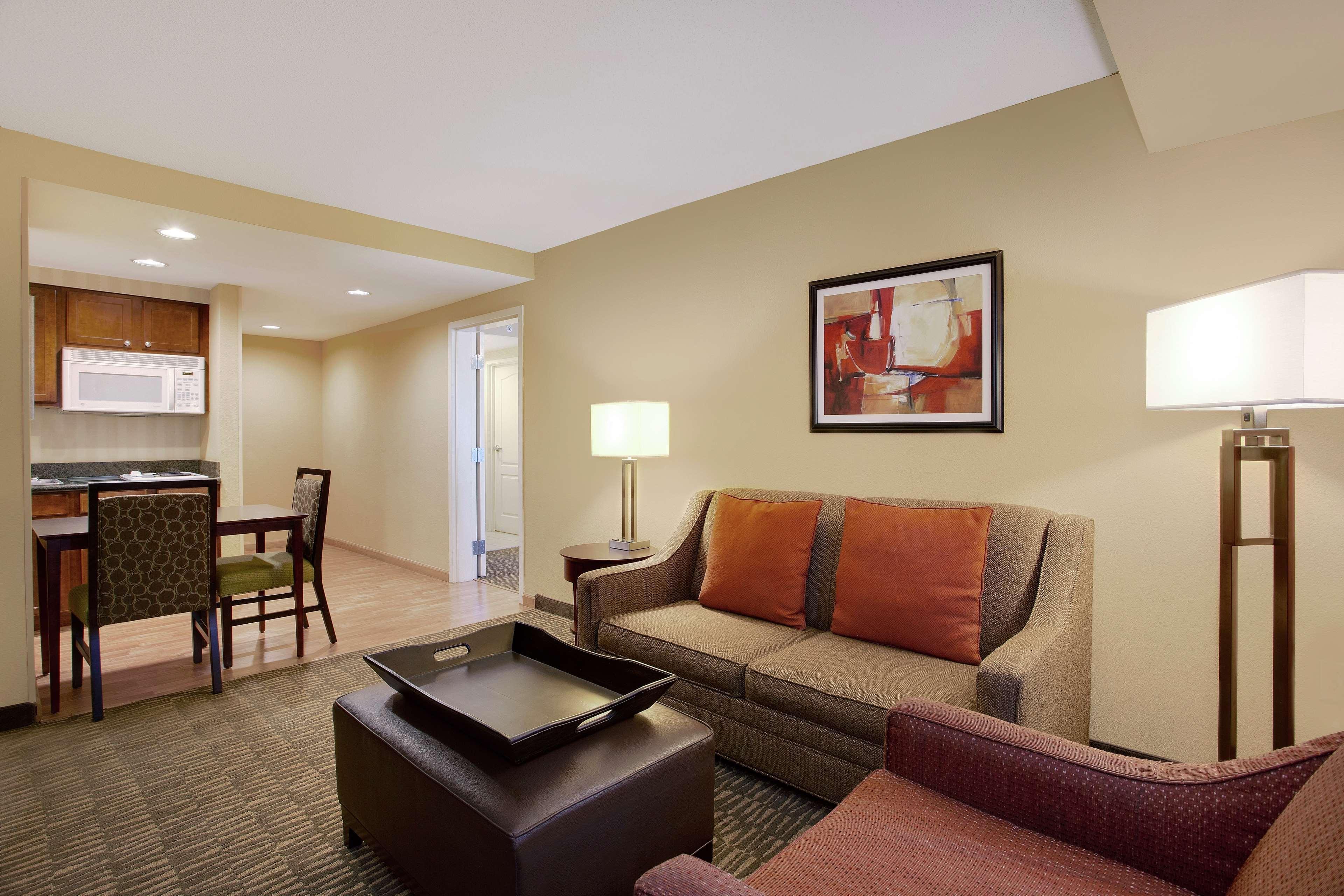 Homewood Suites By Hilton Tampa-Brandon Стая снимка