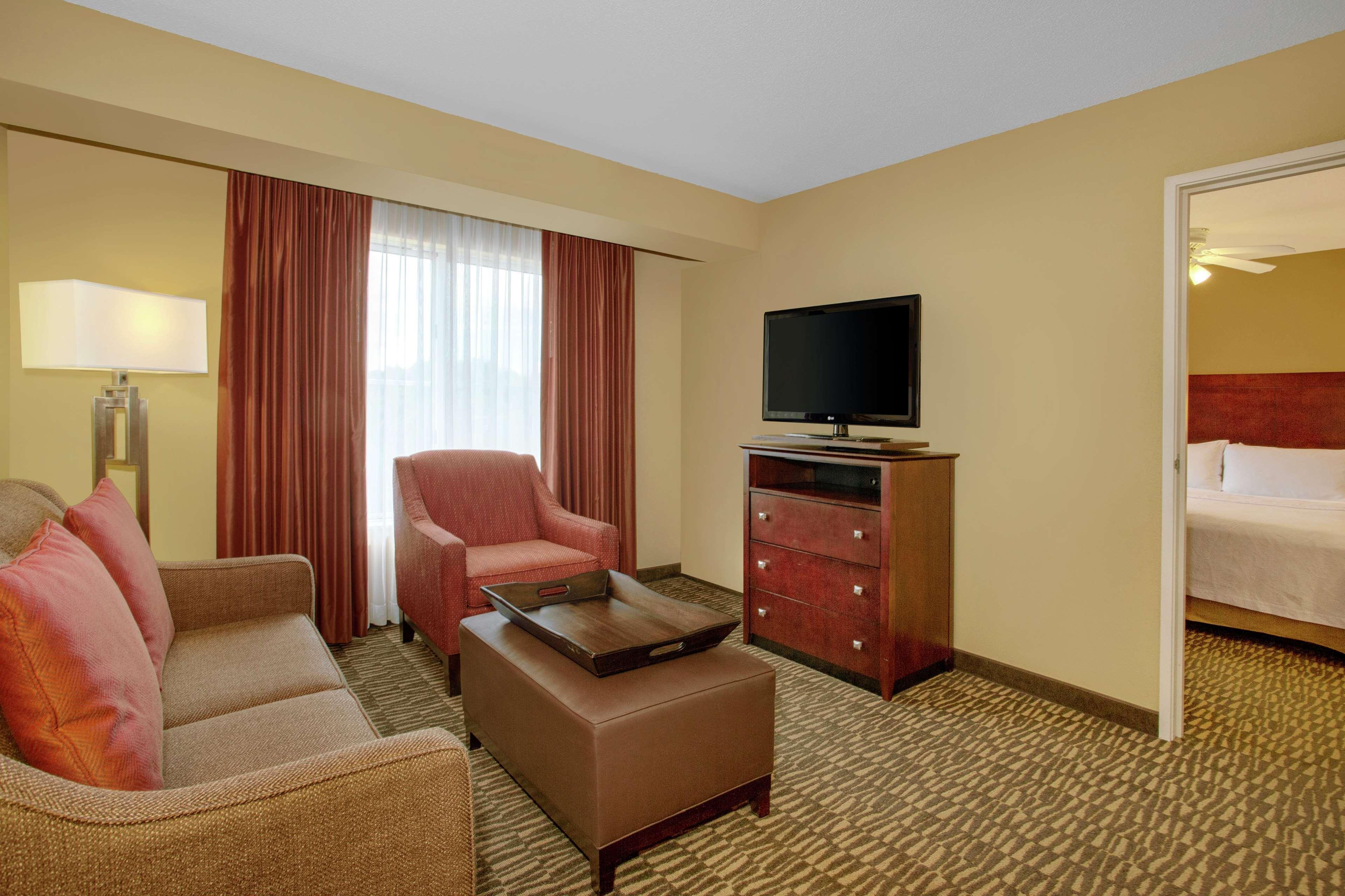 Homewood Suites By Hilton Tampa-Brandon Екстериор снимка