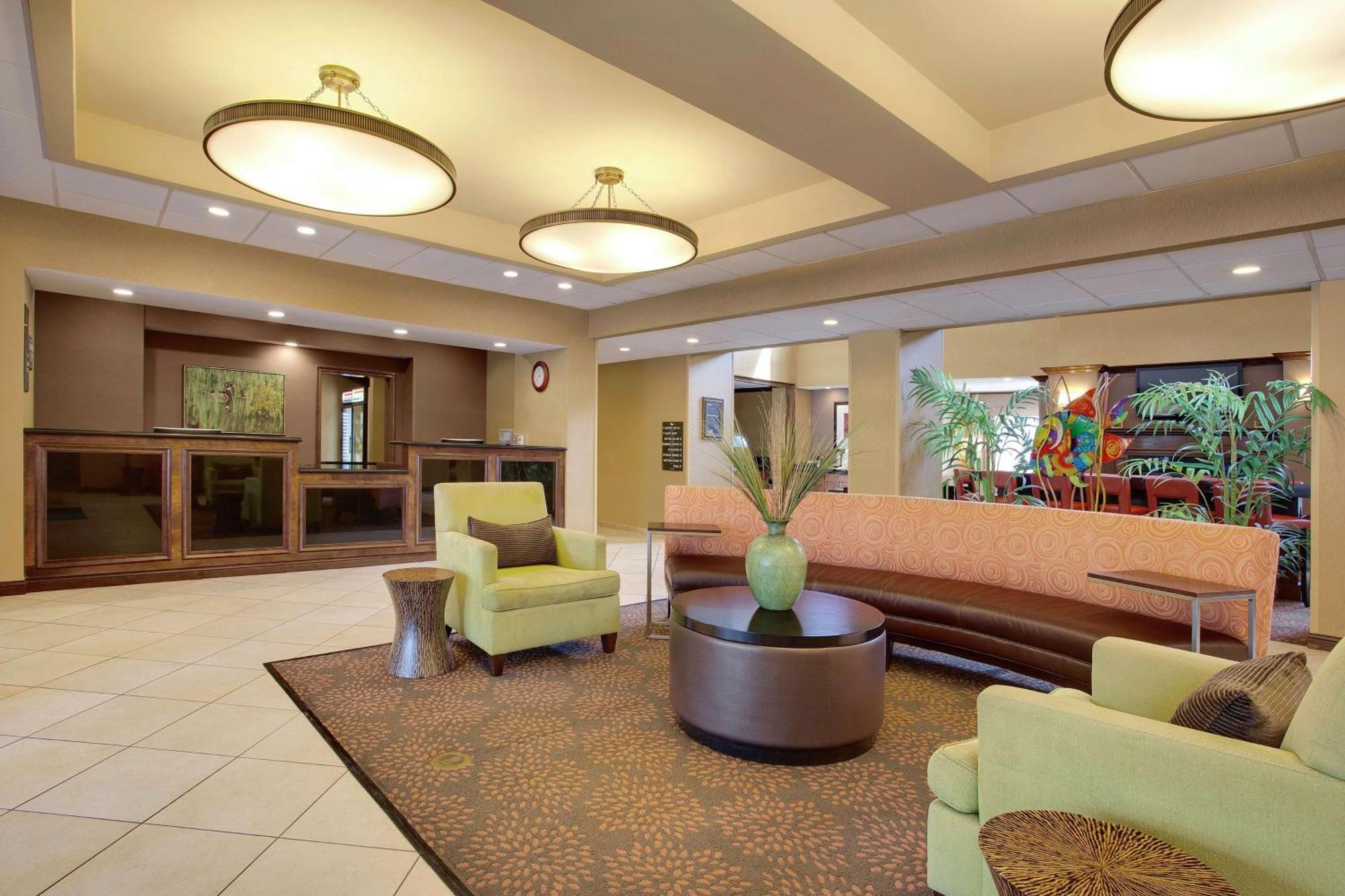 Homewood Suites By Hilton Tampa-Brandon Екстериор снимка